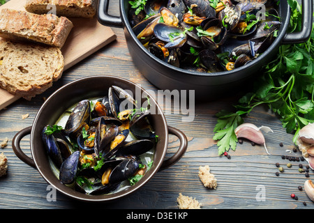 Hausgemachte Weg servieren Miesmuscheln Stockfoto