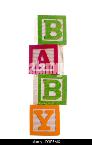 Blockschrift, das Baby zu buchstabieren. Isoliert auf weißem Hintergrund. Stockfoto