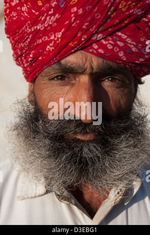 Mann in Rajasthan-Porträt Stockfoto