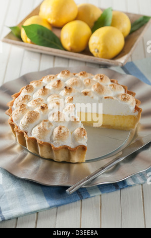 Zitrone Baiser Torte traditionelles dessert Stockfoto