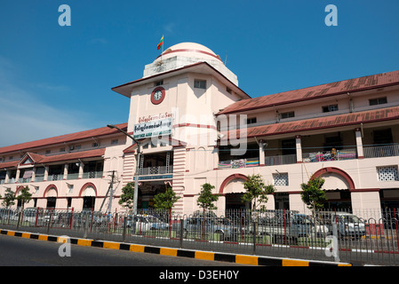 Bogyoke Aung San Markt, auch bekannt als Scott Market, Yangon, Myanmar Stockfoto