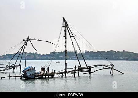 Chinesische Fischernetze Kochi Cochin Kerala Indien Stockfoto