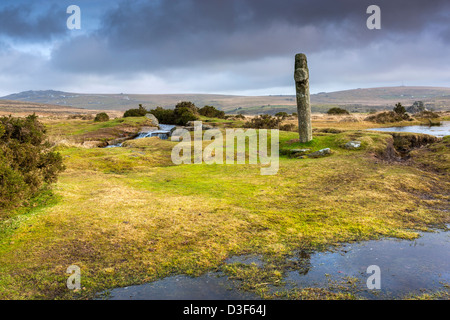 Beckamoor Cross auch bekannt als die windigen Post und windigen Stein, eine robuste Granit Kreuz im Dartmoor National Park. Stockfoto