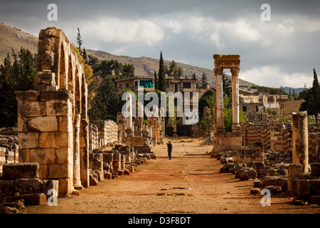 Ruinen von den Umayyaden Stadt von Ayn Gerrha stammt aus dem 8. Jahrhundert n. Chr. in Anjar, Beqaa Tal, Libanon. UNESCO-Welterbe. Stockfoto