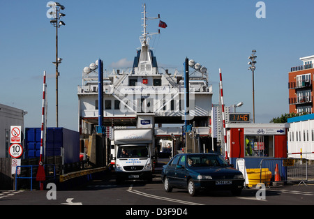 Die Wightlink Autofähre auf die Isle Of Wight Stockfoto