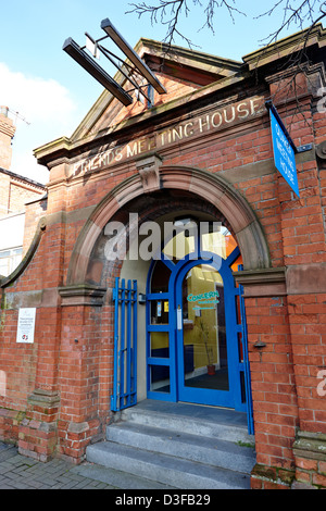 alte Freunde treffen Haus Frederick Street Belfast Nordirland Vereinigtes Königreich Stockfoto