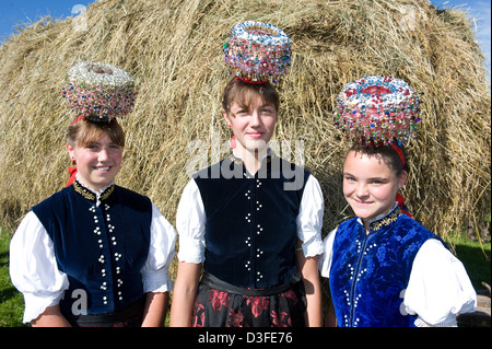 St. Märgen, Deutschland, die traditionelle Schaepelmaedchen Rosstag Stockfoto