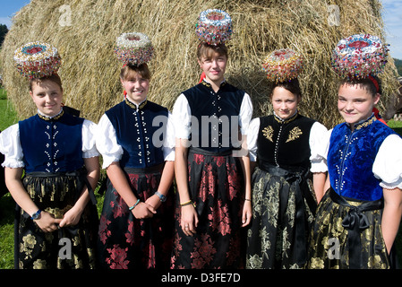 St. Märgen, Deutschland, die traditionelle Schaepelmaedchen Rosstag Stockfoto