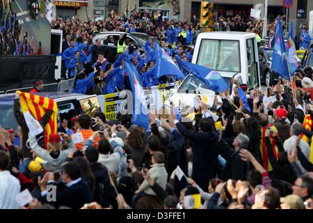 Barcelona, Spanien, Papst Benedikt XVI. das Papamobil Stockfoto