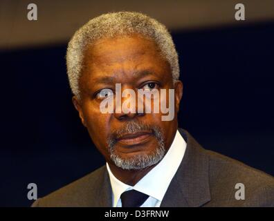 (Dpa) - Kofi Annan, Generalsekretär der Vereinten Nationen (UNO) in Brüssel, 17. Februar 2003 abgebildet. Stockfoto