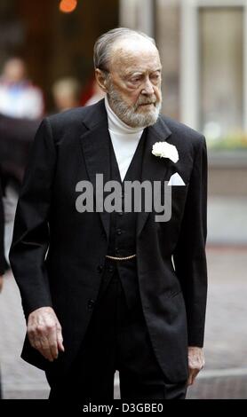 (Dpa-Dateien) - Prinz Bernhard der Niederlande in Den Haag, Niederlande, 24. April 2004. Stockfoto