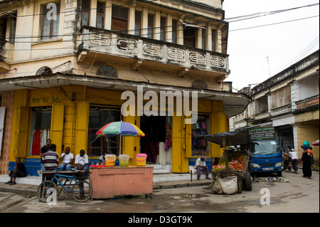 Straßenszene, Old Town, Mombasa, Kenia Stockfoto