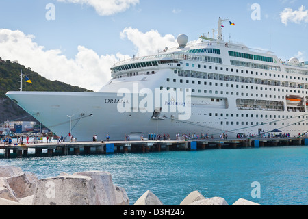 Kreuzfahrtschiff Stockfoto