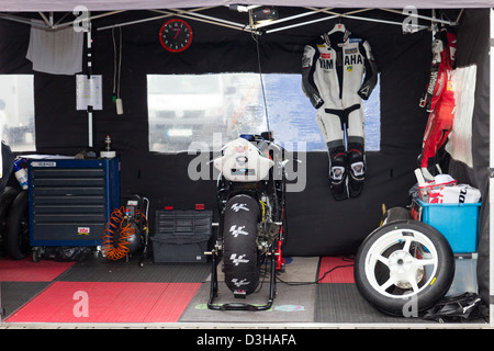 Internationale Deutsche Motorradmeisterschaft (IDM) Rennen auf der Rennstrecke TT Assen. Die Niederlande Stockfoto