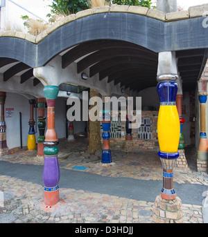 Hundertwasser Toiletten, Kawakawa, Bay of Islands, New Zealand, Donnerstag, 7. Februar 2013. Stockfoto