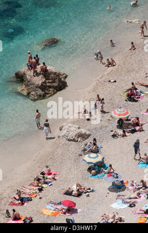 Strand in der Bucht von Villefranche sur Mer neben Nizza an der französischen riviera, Frankreich Stockfoto