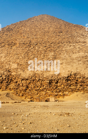 Bent Pyramid gebaut unter alten Reiches Pharao Sneferu (2600 v. Chr.), Dahshur, Ägypten Stockfoto