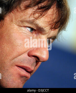 (Dpa) - US-Schauspieler Dennis Quaid im Bild während der Pressekonferenz für die Präsentation des Films "In guter Gesellschaft" (USA) während der 55. Berlinale Internationalen Filmfestspiele in Berlin, Deutschland, 13. Februar 2005. Insgesamt 21 Filme konkurrieren um den goldenen und silbernen Bären Preise auf der Berlinale. Stockfoto