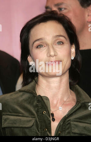 (Dpa) - britische Schauspielerin Kristin Scott Thomas auf der Berlinale in Berlin, 10. Februar 2005 abgebildet. Stockfoto