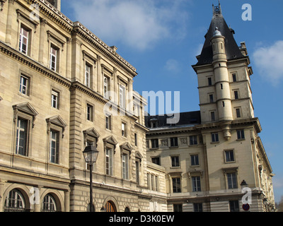 36 Quai des Orfevres, Police Department, Ile De La Cite, Seineufer, Paris, Frankreich, berühmtes Buch Commissaire Maigret Schreiben von Simenon Stockfoto