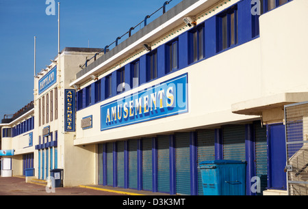 Happyland Vergnügungen Arcade in Bournemouth Seafront im Februar Stockfoto