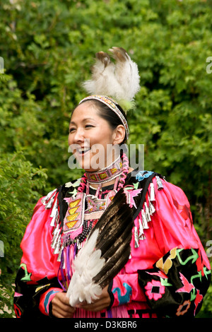 Blackfoot traditionelle Tänzer am Kopf zerschlagen in Buffalo Jump Alberta Kanada Stockfoto