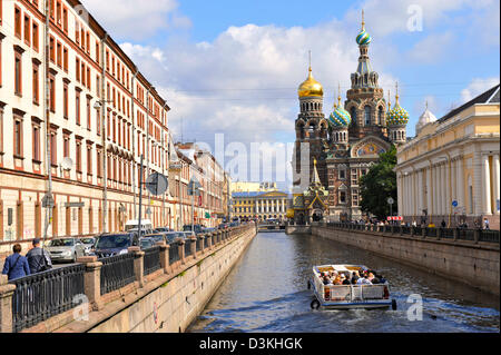 Die Kirche von dem Blut und Griboyedov Canal in St. Petersburg, Russland Stockfoto