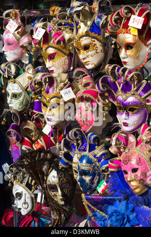 Karneval Masken Shop in Venedig Stockfoto