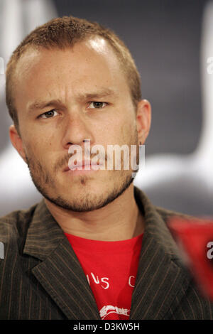 (Dpa) - US-Schauspieler Heath Ledger im Bild während der Premiere von seinem neuen film "Brokeback Mountain" am 30. International Film Festival InToronto, Kanada, 10 September 2005.Photo Hubert Boesl Stockfoto