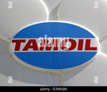 Das Bild zeigt das Logo der Patrol Station Kette Tamoil in Rom, Italien, 8. März 2006. Foto: Lars Halbauer Stockfoto