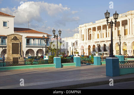 Parque Céspedes / Plaza de Armas / Cespedes Park, zentralen Platz in Santago de Cuba, Kuba, Karibik Stockfoto