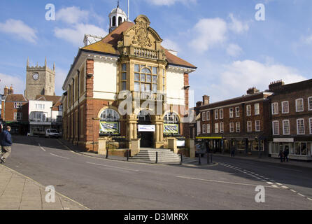 Marlborough ist eine kleine Marktstadt in der Landschaft Wiltshire, England UK. Stockfoto