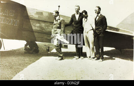 Das Dole Air Race mit dem Dallas Spirit der Swallow Airplane Company war ein bemerkenswerter Einstieg in das Rennen. Das Flugzeug NX 941 wurde von William Erwin und Alvin Eichwaldt gesteuert und dokumentierte ein wichtiges Ereignis in der frühen Luftfahrt. Stockfoto
