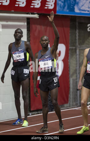 Bernard Lagat, Gewinner von zwei Meile der Männer bei den 2013 Millrose Games. Stockfoto