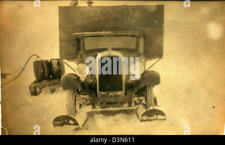 Die Byrd Antarctic Expedition 1932 war eine Pionierarbeit unter der Leitung von Richard E. Byrd und war eine der ersten erfolgreichen Luftexpeditionen in die Antarktis. Der Flug war Teil von Byrds Forschungen zur Polarforschung. Stockfoto