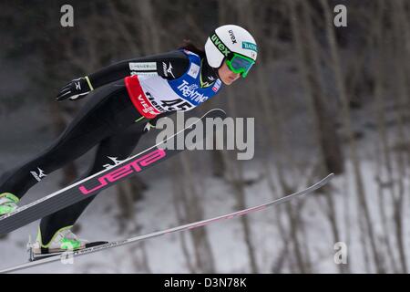 Sara Takanashi (JPN), 21. Februar 2013 - Skispringen: FIS Nordischen Ski Weltmeisterschaften 2013 Frauen offizielles Training in Predazzo Skisprung Stadion, Val di Fiemme, Italien. (Foto von Enrico Calderoni/AFLO SPORT) Stockfoto