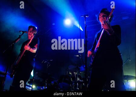 Palma-Veilchen spielt Brighton Dome am 21.02.2013 im Brighton Dome, Brighton als Bestandteil der NME Awards Tour 2013. Personen im Bild: Chilli Jesson, Sam Fryer. Bild von Julie Edwards Stockfoto