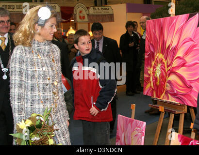 Kronprinzessin Maxima Besuche jährliche Blumenausstellung "Holland Flower Festival" in Zwaagdijk-Oost, Niederlande, 22. Februar 2006. (NIEDERLANDE) Foto: Albert Nieboer Stockfoto