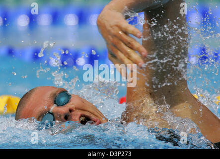 Deutscher Schwimmer Stefan Herbst ist während der 2006 European Swimming Championships 200 Meter Freistilstaffel Hitze in Budapest, Ungarn, Samstag, 5. August 2006 abgebildet. Foto: Bernd Thissen Stockfoto