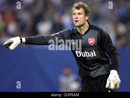 Deutsche Torhüter Jens Lehmann vom FC Arsenal London Untätigkeit während der UEFA Champions League-Spiel im Stadion AOL-Arena in Hamburg, Deutschland, Mittwoch, 13. September 2006 gezeigt. Arsenal gewann 2: 1 gegen den Hamburger SV unter drei Punkte. Foto: Maurizio Gambarini Stockfoto