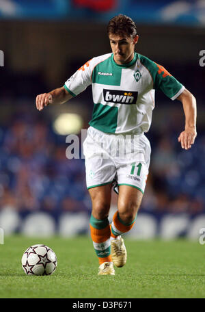 Einem Miroslav Klose gezeigt in Aktion während der Champions-League-Gruppe ein Spiel FC Chelsea London gegen Werder Bremen im Stadion Stamford Bridge in London, England, Dienstag, 12. September 2006. Foto: Carmen Jaspersen Stockfoto