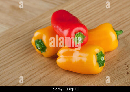 Gruppe Mini Paprikaschoten Stockfoto