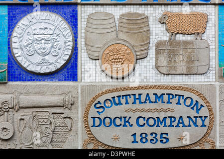 Mosaik auf Schloss Haus von Henry Collins, Southampton, County Hampshire, England, Vereinigtes Königreich Stockfoto