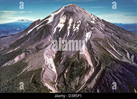 Luftaufnahme aus dem Westen des Mount St. Helens vulkanischen vor Ausbruch im Jahr 1979 im US-Bundesstaat Washington. Der Vulkan erlitt eine katastrophale Eruption am 18. Mai 1980. Stockfoto