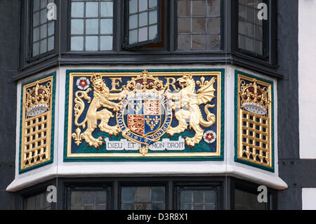 Motto des britischen Monarchen auf Liberty Kaufhaus, Regent Street Stockfoto
