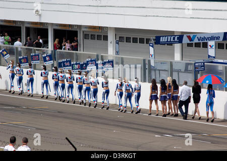 Grid Girls auf dem Hungaroring, Mogyoród, Ungarn, am 6. Mai 2012 Stockfoto