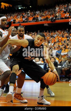 Syracuse, NY, USA. 23. Februar 2013. Georgetown leiten Otto Porter Jr. (22) in Aktion, wie die Georgetown Hoyas Syracuse Orange 57 46 vor eine NCAA-Rekordkulisse von 35.012 an den Carrier Dome in Syracuse, NY besiegt. Stockfoto