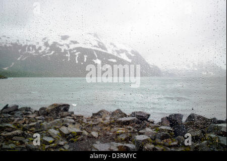 Zeigen Sie an, große Fenster, Boggs Visitor Center, Portage Lake, Portage Glacier, Chugach National Forest, Portage, Alaska, USA Stockfoto