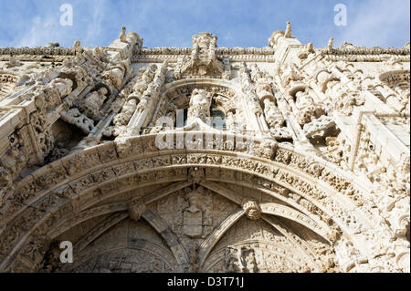 Lissabon, Portugal. Das Hieronymus-Kloster oder El Monasterio de Los Jerónimos de Santa María de Belém. Stockfoto