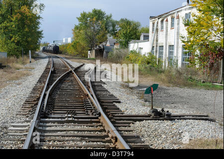 Eisenbahnschienen und industrielle Abstellgleis, Fabriken, amerikanische, USA Stockfoto